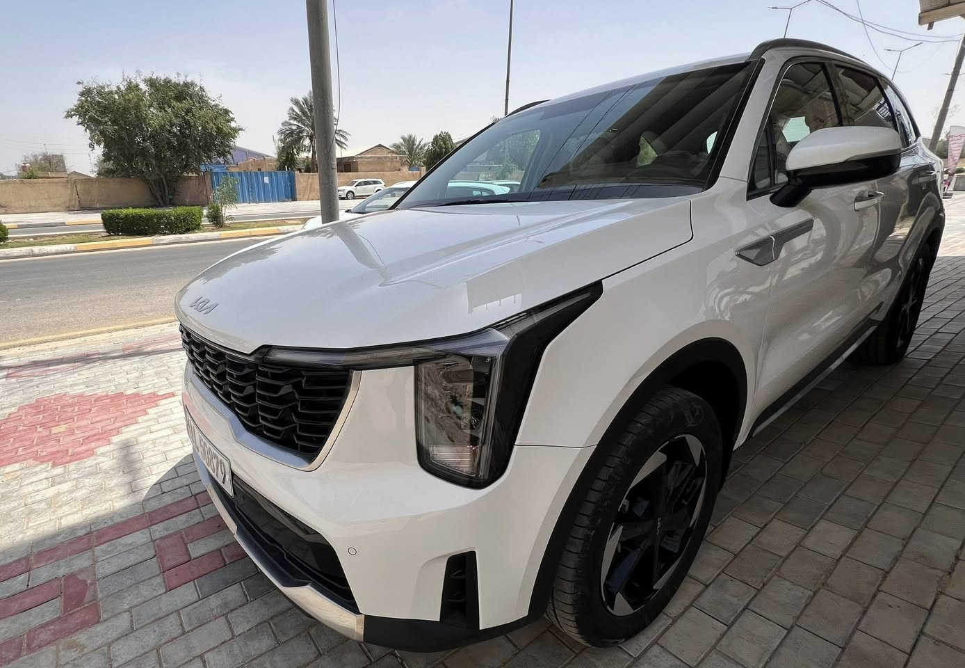 كيا سورنتو خليجي 2024
رقم بغداد تحويل مباشر 
عداد المسافه : 28 الف 
حجم المحرك : 6 سلندر 
المواصفات ..
بصمة تشغيل وابواب - تشغيل عن بعد 
حساس امامي خلفي - صندوق كهرباء - 7 راكب 
3 قطع تبريد - مري شفط - شاشة دجتل
بردات ابواب خلفيه - كير ماوس - اوتو ستوب - سايد بريك بصمة  
السياره كفالة من الضربة والضبغ والبارد فقط شخطين موضحات بالصور 
السعر 285 ورقه قابل لتفاوض
مكان السيارة كربلاء شارع المخازن - ***********
