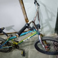 بايسكل BMX • شخوط قليلة • تايرات نضيفات