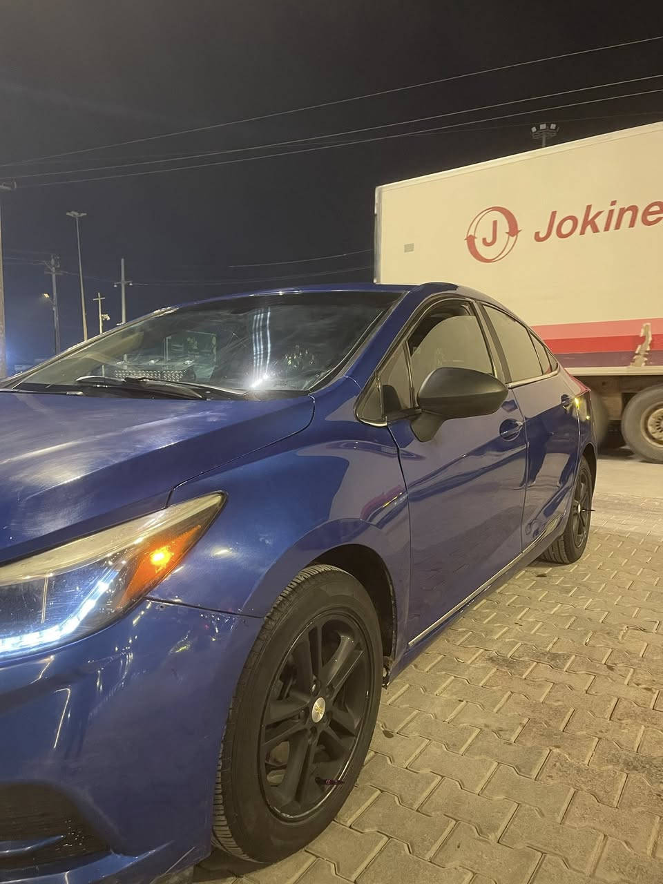 شوفرليت كروز
2018
ماشيه ٧٥
.تحكم سترين
.شفتات
.كامره خلفيه
.شاشه كاربلاي
.تشغيل عن بعد
.نضام التوقف تلقائي
.منضومه زنون عالي ناصي لد
.بيها رشات صبغ 
.كير مكفول
٠محرك مكفول
.شاصي ولغد مكفول
.رقم واسط الانكليزي ب اسمي تحول ثاني يوم
السعر 105 وبيها مجال
***********
