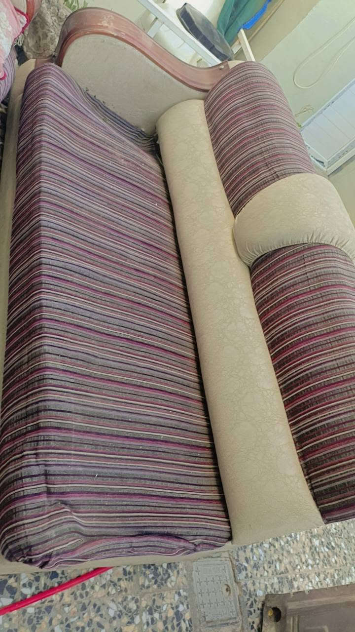 اغراض نضيفات كل حاجه وسعرهه
طباخ 50 غساله 40 تخم ب40 وليهم مجال قليل


**إذا كنت صاحب هذا الإعلان وتريد حذفه لأي سبب، رجاءا أرسل رسالة إلى الدعم الفني**