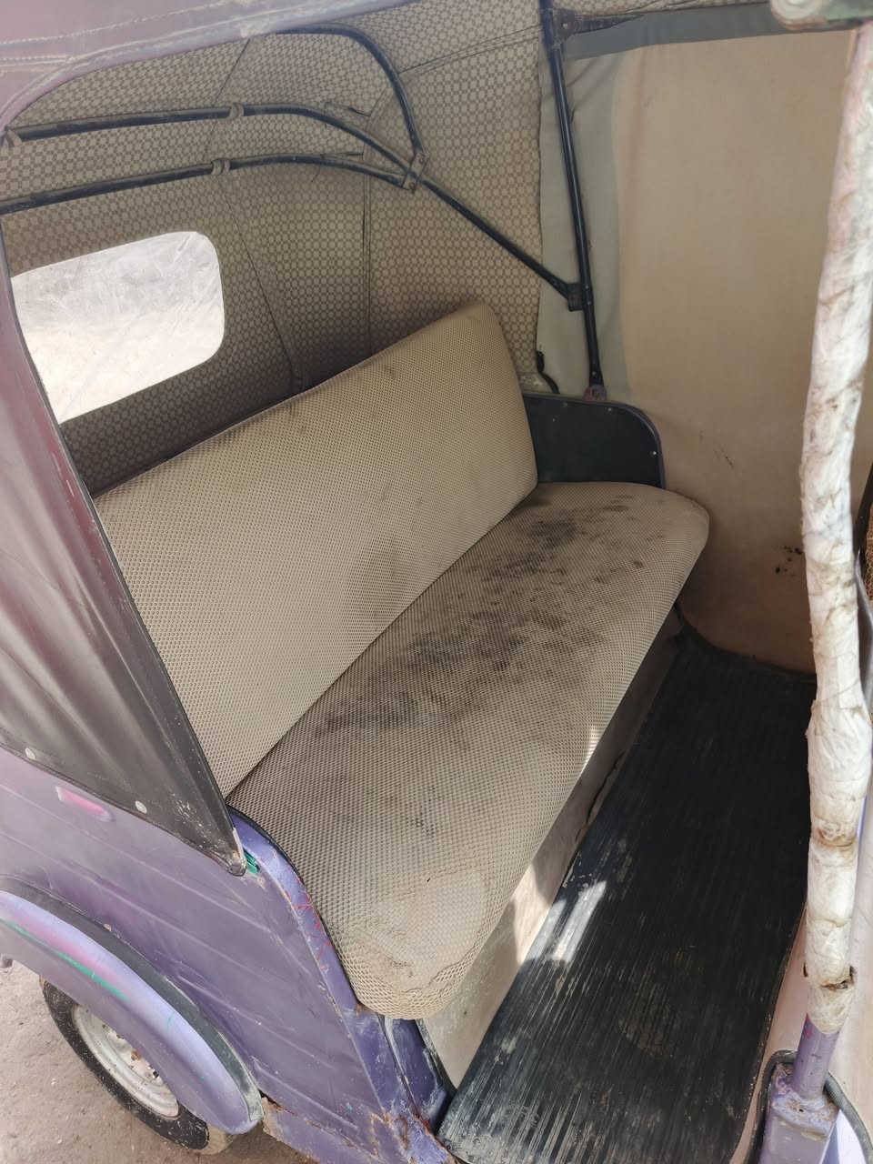 السلام تكتك للبيع موديل 17 أوراق أصولي مصبوغة جماليه لون بنفسجيه تكتك كاعده وحلوه السعر مليونين وخمسميه وبيها مجال بسيط العنوان بابل الحمزه الغربي (( ***********)) الاتصال
