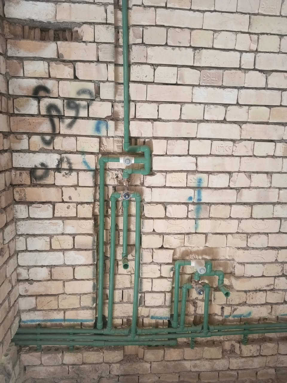 متوفر كادر مختص بجميع امور السباكه والتأسيسات الصحيه الحديثه والكلاسيكيه في محافظة كربلاء ماعليك بس تترك العمل علينا وتشوف النتائج اله ترضيك تعامل حلو ومرن مع الزبون والاسعار مناسبه جدا نتيجة الوضع المادي المتراجع للناس اتصل واترك الباقي علينه ***********
