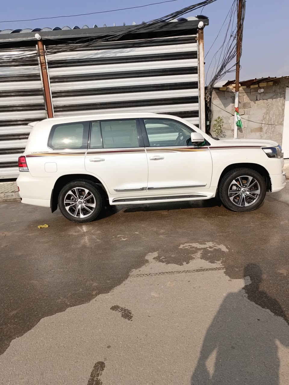 للبيع مونيكا موديل 2020بسمي رقم بغداد مكفولة كفاله عامه بريم واحد على واحد المواصفات ماشيه85 مكان سياره واسط سعر 625 
***********
