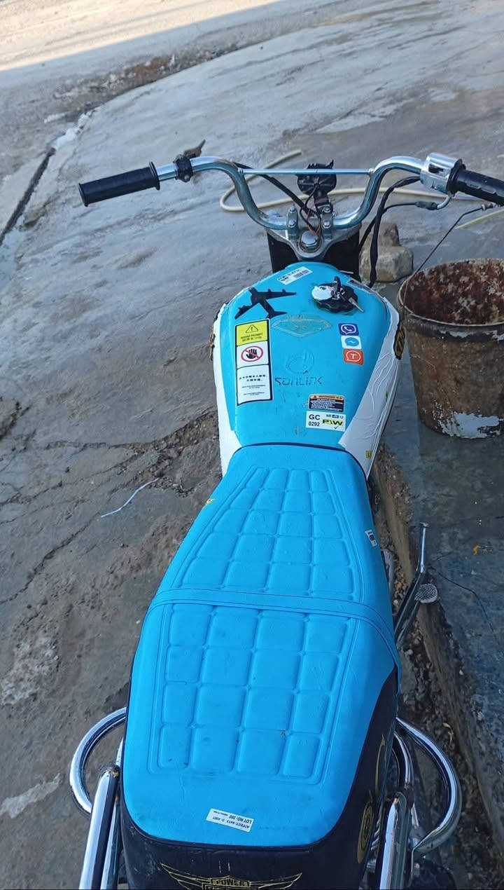 لبیع مودیل2021 مابی صوت مابی صرف فول نشاط صالنصەmkz مکان کەرکوک سعر325بی مجال***********
