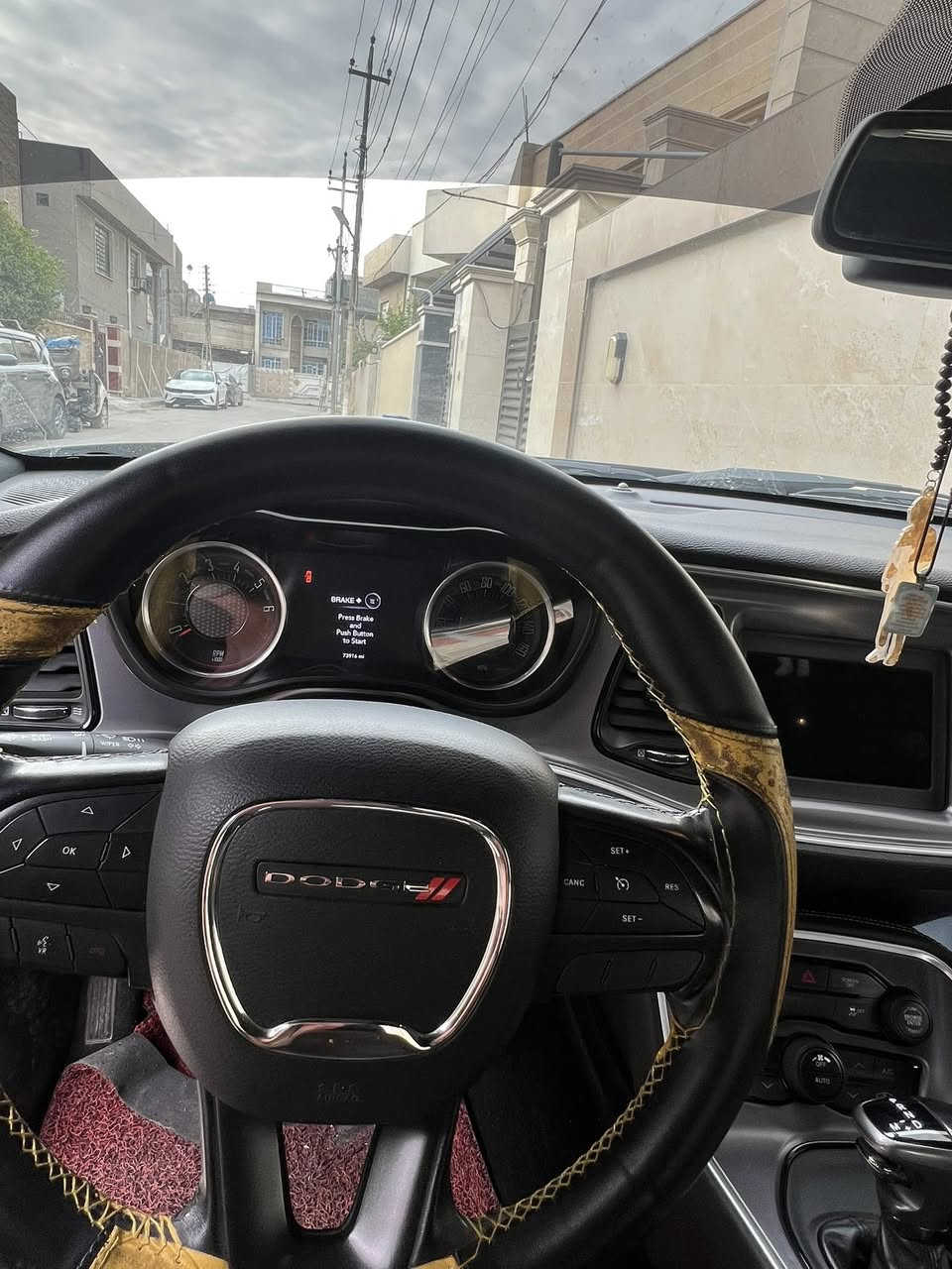 جالنجر 2019 SXT
لون سمنتي ماشية 74mi حادثة جاملغ ودعامية بدون ايرباك سيارة نظيفة جداً بنيد مبدلة srt السعر 190 وبيهة مجال جداً بسيط مكان السيارة بغداد شهداء السيدية.
للاستفسار ***********
