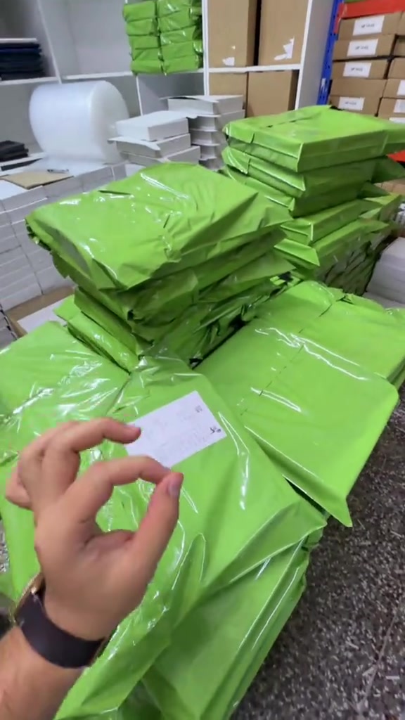 الفرع الاول : بغداد حي الجامعة الثاني : كرادة ساحة كهرمانة  *********** *********** تنبيه: وضع الجهاز على شاحن عند استلام الطلب لمدة لا تقل عن ربع ساعه وتشغيل الجهاز للحفاظ على البطارية من تلف [جميع الأجهزة داخل الشركة تحتوي على ضمان خدمات مجانية مدى الحياة}
