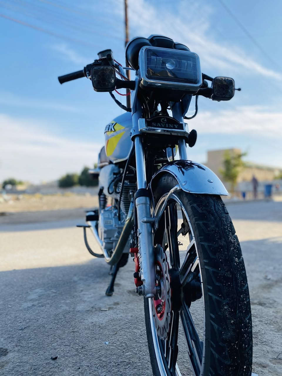 دراجه للبيع 5 كير
احلا من الصور 
دراجه للبيع 5 كير موديل 2024 نازله بل2025 دراجه كلش نضيفه او كلشي بيها كامل اوراق موجوده كهربائيات شغاله شاشه شغاله اشاير شغاله 
عنوان بغداد كماليه 
رقم ***********
 
675 

((((وبيها مجال )))))
