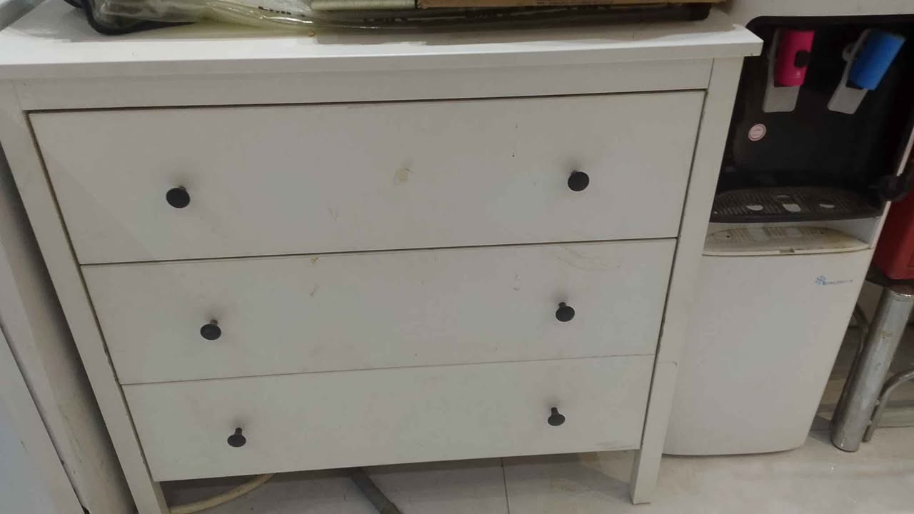 بسم الله الرحمن الرحيم 
الجاد يتصل *********** المكان شارع فلسطين بغداد, العراق
