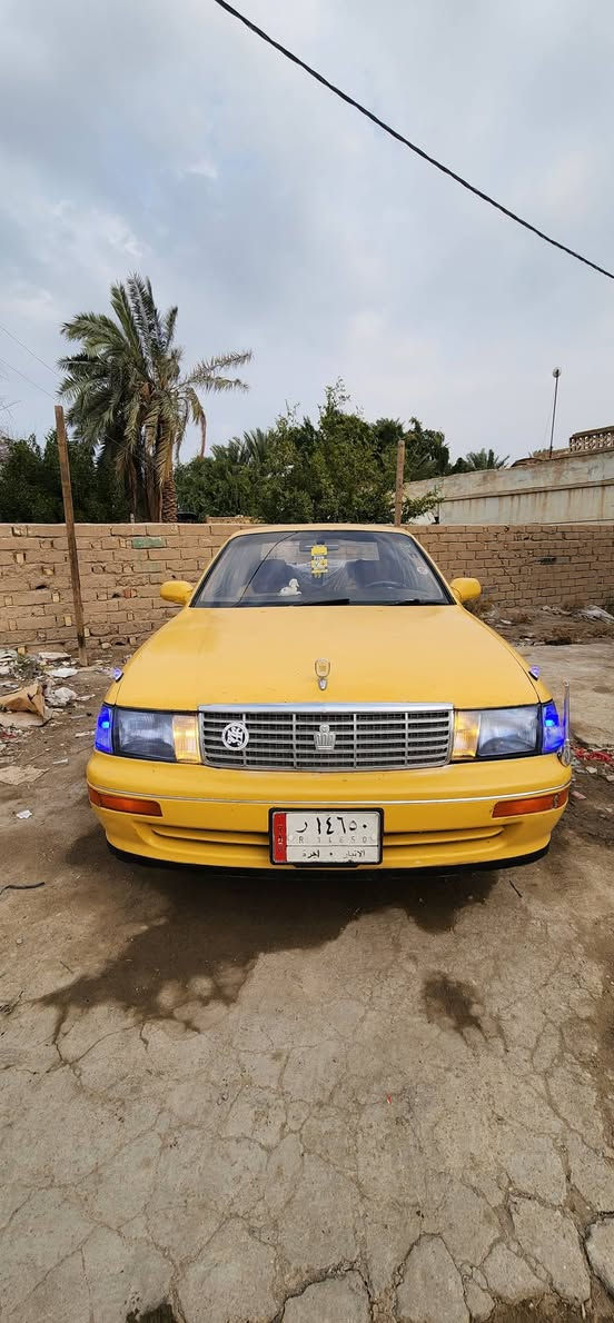 بطه منتصل كفاله من الكص والنقل والعيب الشرعي محرك وكير بعدهن بضمان توه شادهن بشرط تشلع التبليط تراي ممتاز باور جديد حداده الكدام جديده بس الوره مامشتغلها مشروع وطني السياره بسم صاحبي جامه اماميه جديده كهربائيّات من الوره للكدام شغالها تخم تاير جديد باتري جديد الله شاهد عليه الي كلتهن كلهن جدد غرفه مدوشمها كلها كدامك الشغل سياره مال واحد يشتغل بيها ع باب الله لان جاهزه تبريد شغال بس نقصه غاز  سيرفز كامل ع المكينه سويته تخم سماعات مسجل جديد  مديل 2000 سعرها 38 تره ماكو هيج شي نضافه بسعرها حتى لو اكو تلكا محرك تعبان او كيرها تعبان لا هاي السياره محرك وكير بعدهن بضمان توه شادهن بشرط تشلع التبليط عنوان البصره الهاتف *********** / *********** اتصل وتدلل وشكرا
