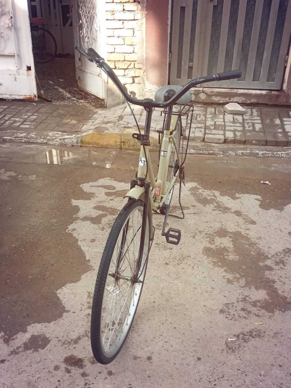 السلام عليكم
بايسكل بناتي 

حجم26

السعر75 

للستفسار ***********
