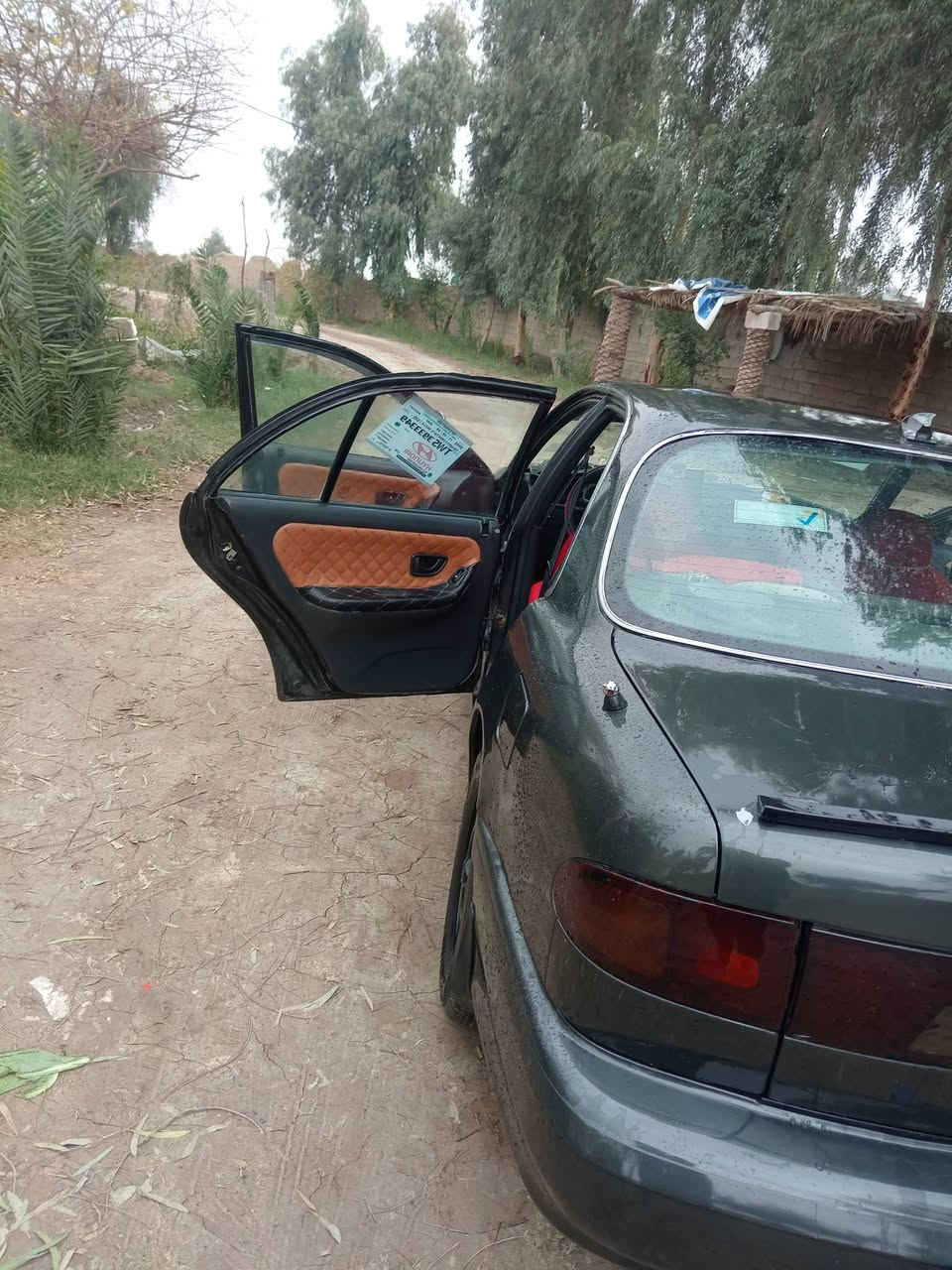 السلام عليكم سوناته تو موديل 93كير اوتماتيك كيرومحرك خير من الله لا صرف ولا تنقيص سياره حلوه مابيهة اي نقص عده (التبريد) مكان السياره اديالى ناحيه السلام العنبكيه رقم الهاتف ***********
