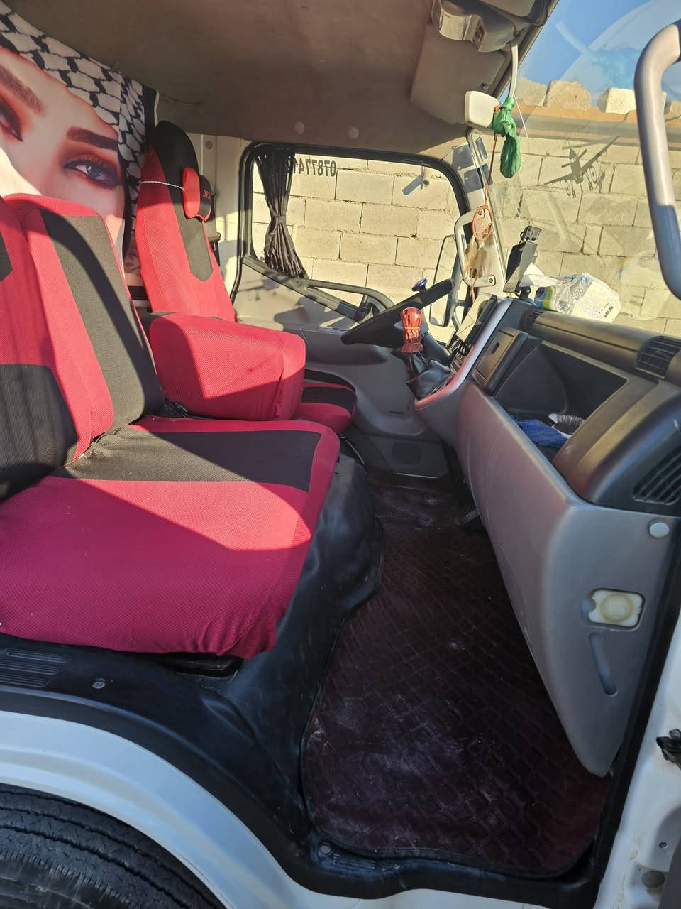 كنتر 2023جاهزه روبنات اربعه جدد 3في 3باكيت جادر جديد مكفوله حداده عامه تاير برجستون سته محرك مكفول ميسان ***********السعر اتصل ونتراهم
