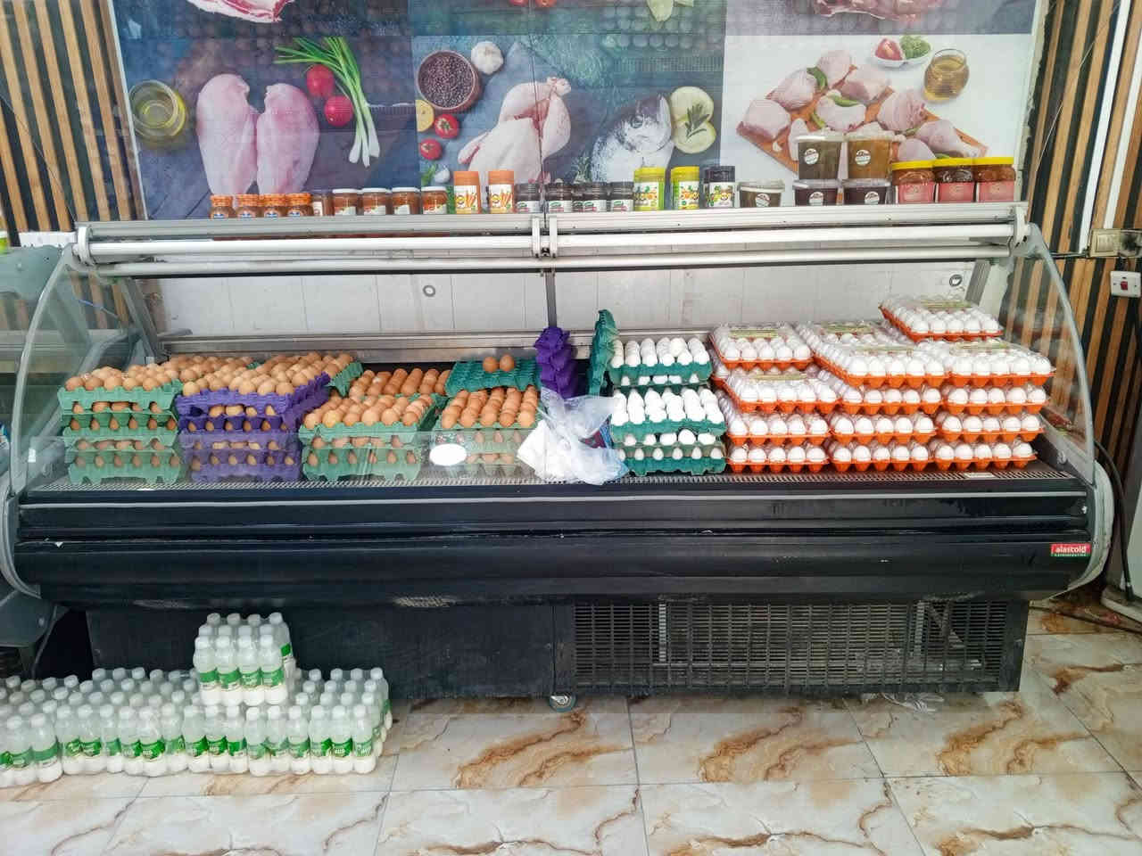 السلام عليكم برادات للبيع ثلاثه مكان كربلاء***********
