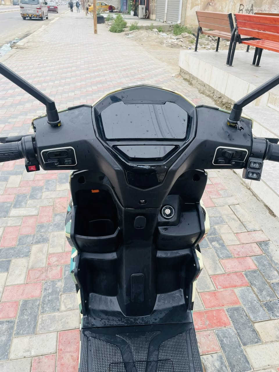 السلام عليكم
دراجة سكنس للبيع 
السعر ٦٥٠ وبيها مجال الدراجة نضيفة 
مكاني طارمية وهذا رقمي ***********
