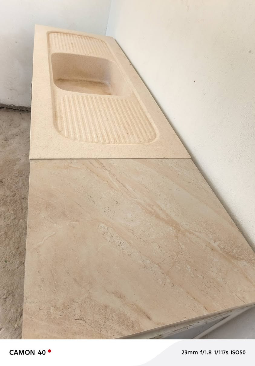 كلمن وسعره  اسئل  واجاوبك  مرمر طبيعي حي  الرئاسة ***********
