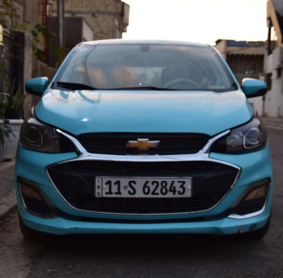 سلام عليكم
شوفر سبارك موديل 21
اللون مميز مواصفات عادية 
تخم تاير السيارة بعدها بلادية محرك مكفول كير مكفول السيارة عندي جانت ماشيه ٤٠٠٠ وحاليا ٤٥ الف جديدة جدا بدون نواقص حادثها بنيد فقط بدون دواخل السياره بأسمي السعر 105 ورقة وبيها مجال مكاني بغداد حي الاعلام .

حي الإعلام السيديه
***********
