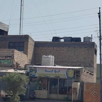 بناية مع محل • ٢٠٠م • بناء حديث