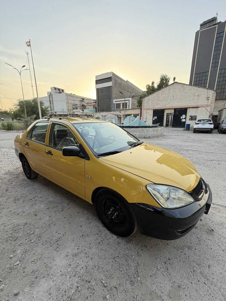 لانسر موديل 2010 معمرة جديد صبغ عام صدر ودبلات خلفيه جديد تبريد شغال بيهة ضربه جاملغ خلفي غرامات وهيئة مليون السعر 55 وبيهة مجال (الغرامات والهيئة من السعر ينخصم)


**إذا كنت صاحب هذا الإعلان وتريد حذفه لأي سبب، رجاءا أرسل رسالة إلى الدعم الفني**