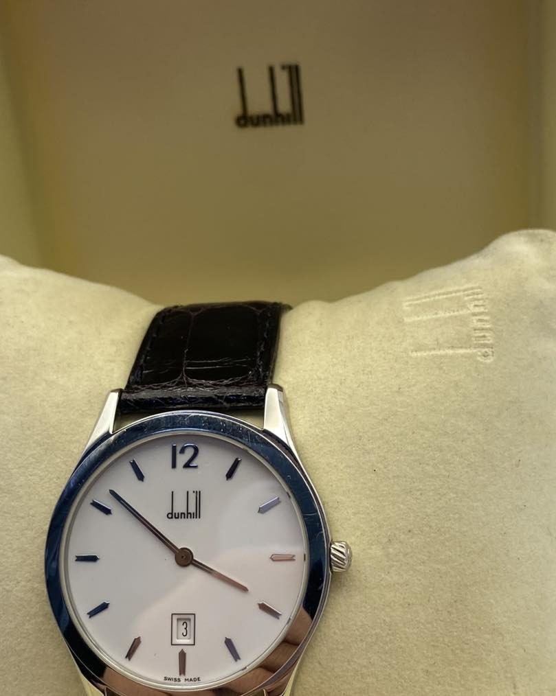 من التُحف و النوادر 
dunhill
بلادية بالكامل 
رجالي 
كوارتز 
قطر ٣٤


**إذا كنت صاحب هذا الإعلان وتريد حذفه لأي سبب، رجاءا أرسل رسالة إلى الدعم الفني**
