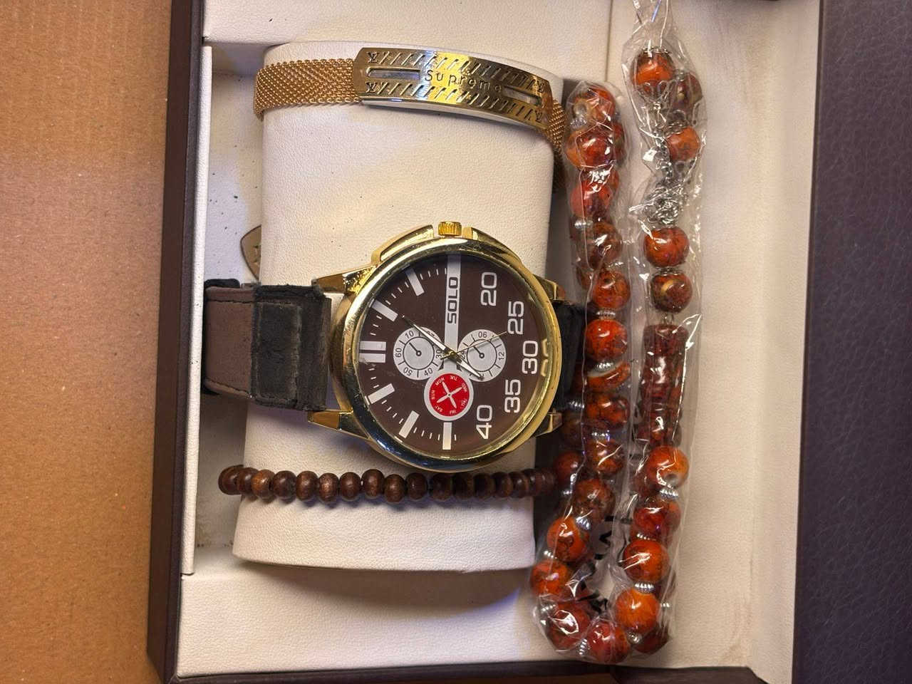 بكج فاخر ومتكامل 🔥
⌚ ساعة أنيقة + سبحة + إسوار
💰 السعر فقط 23 ألف
🎁 هدية مثالية وأنيقة
🚚 توصيل لكل المحافظات
العرض محدود ✨


**إذا كنت صاحب هذا الإعلان وتريد حذفه لأي سبب، رجاءا أرسل رسالة إلى الدعم الفني**