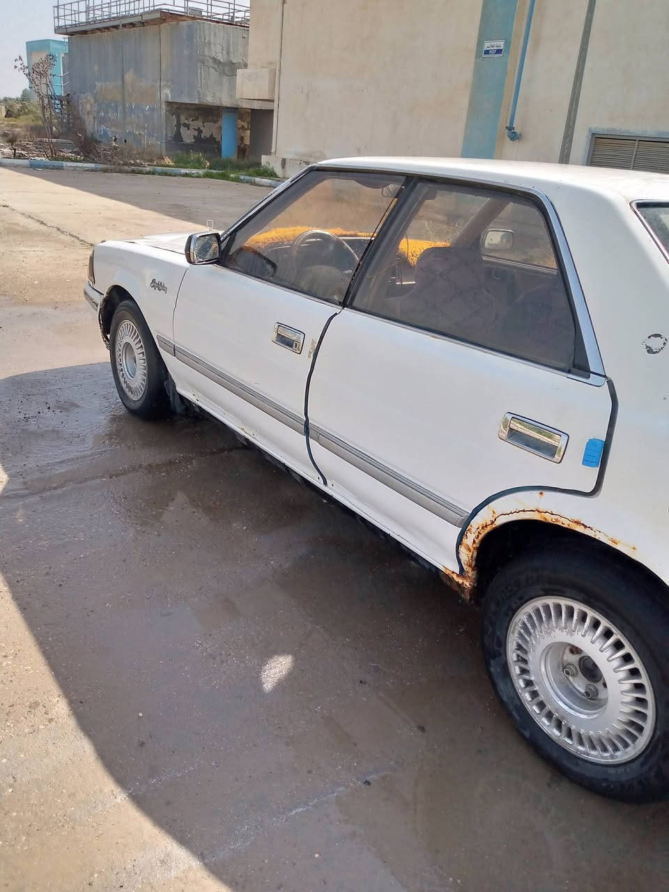 هارتوب للبيع او مراوس رقم نجف مشروع وطني سياره حلوه ونضيفه كير ومكينه شرط مكاني ذي  قار فضاء النصر السعر 30 وبيهه مجال الاستفسار ع الرقم ***********
