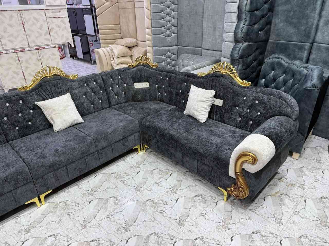 معرض اليقين الاثاث المنزلي
ديوان ملكي تاج شغل درجة اولى حطاطة خشب مقعد بلوك اسود سفنج 10سانتيم 
ضمان حقيقي 5سنوات سفنج +خشب
للحجز او الاستفسار ***********
متوفر جميع الموديلات والقياسات حسب الطلب وبسعر المعمل
للحجز او الاستفسار ***********وبي واتساب
