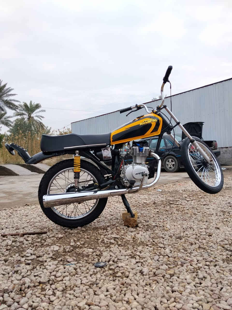 السلام عليكم دراجه نامه انتنس تعمير 25 مامفتوح دارجة شلعه ومعدل خير من الله دراجه وراق 650 وبيه مجال حك جيه رقمي***********
