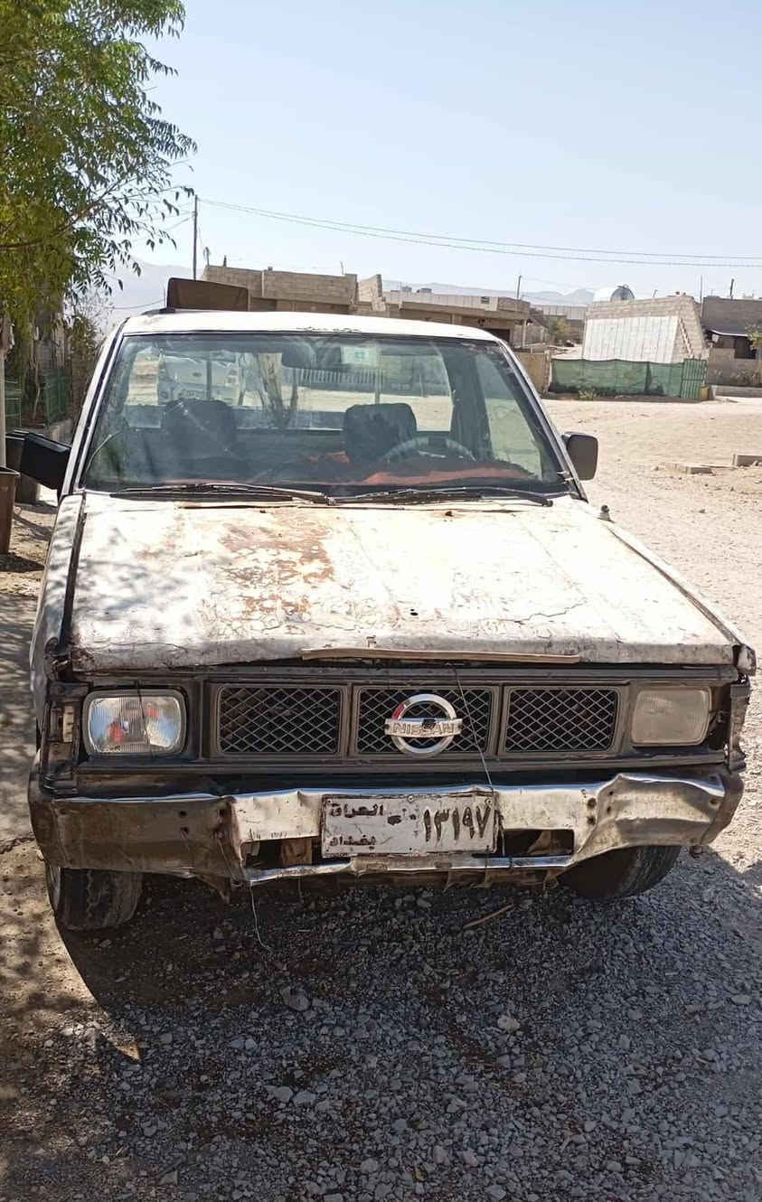 تويوتا بيكاب موديل 90 ئارم بلاستيك سليماني ئارم وئةوليات گيرومةكينةى بةشةرت كارةباى ئيش دةكات جوارتاى  تازة نرخ 15گةلا   ***********.   ***********
