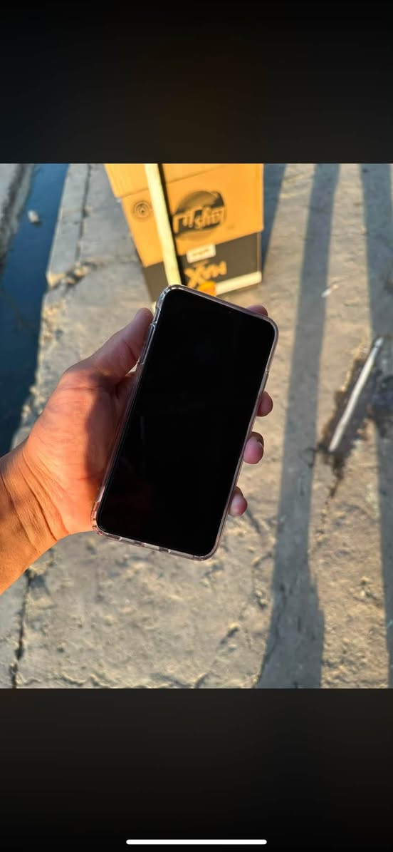 Iphone Xs Max 
لون ذهبي ذاكره 64
بطاريه 78 جهاز نورمال ميعبر هوا بس من السماعات
كلو نورمال ممفتوح اصلا جهاز مال بيت فقط ضهر مكسور
للمراوس فقط بدون بيع مع 11 عادي او برو ماكس


**إذا كنت صاحب هذا الإعلان وتريد حذفه لأي سبب، رجاءا أرسل رسالة إلى الدعم الفني**