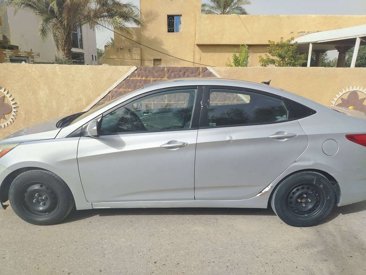 السلام عليكم
اكسنت بابل  ١٦ أمريكي ٣ قطع نفس الليبل
نظيفة جدآ  السعر ١٠٠
***********
