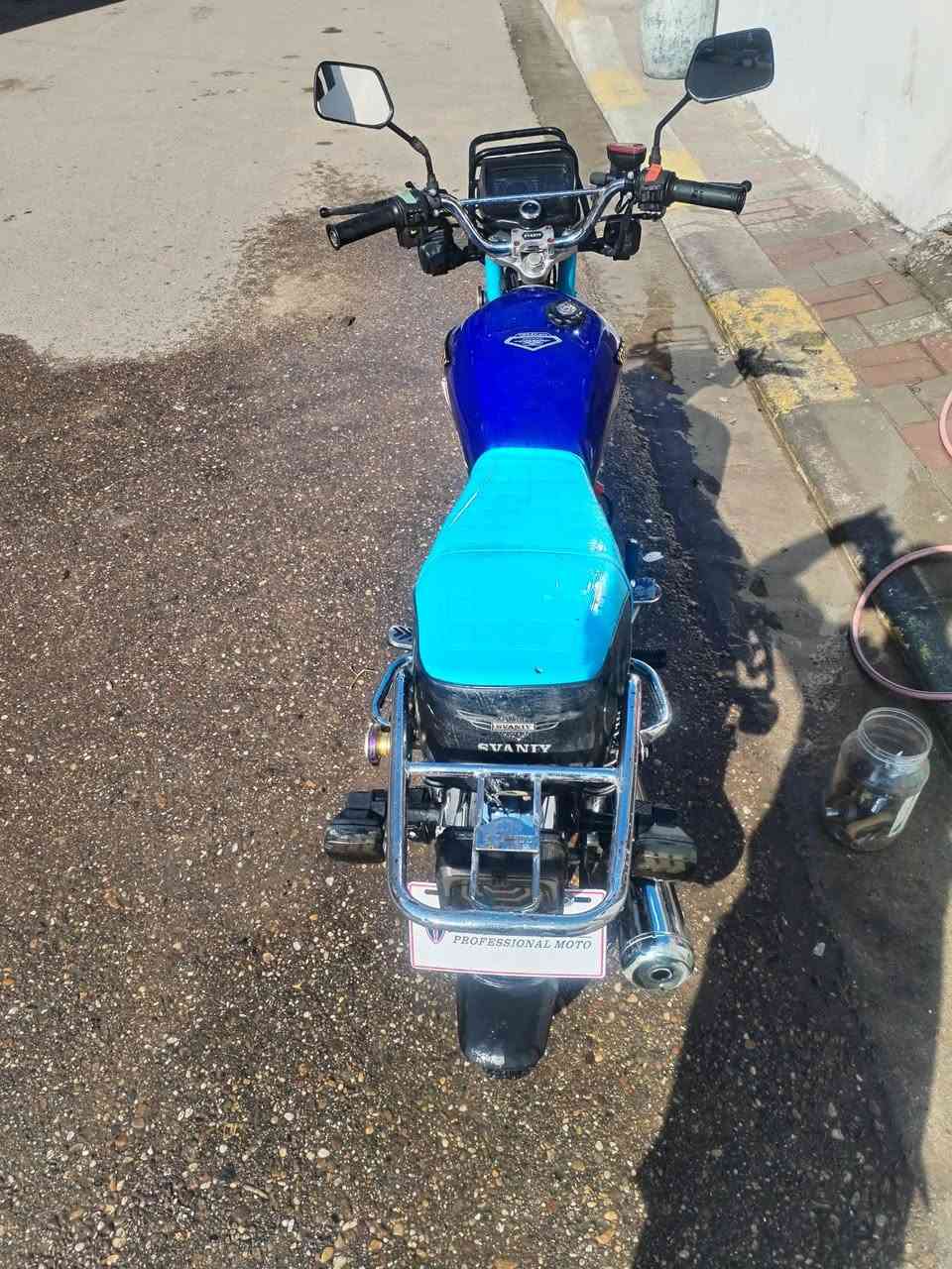 #للبيــع
سولنك 25 اوراق منفيس محرك 200 فول نضافه/تأمـيـم غير متواجد ع فيس تصال ع رقم***********
