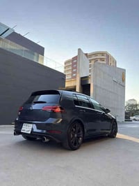 كولف gti 2018  ماشية 75,000كيلو متر    السيارة خليجية مو وارد  كلين ما...