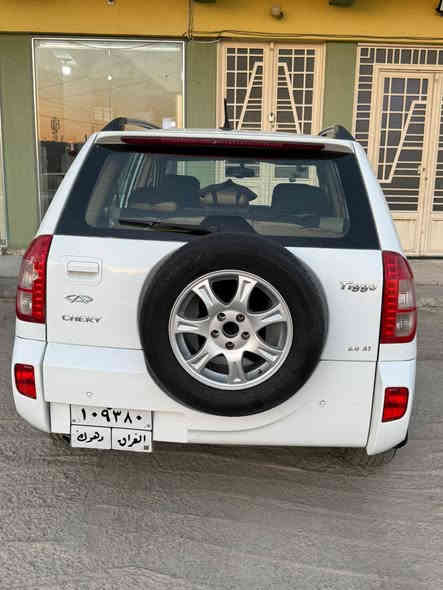 السلام عليكم 
شيري تيكو 
موديل 2014
رقم اربيل 
محرك وكير شرط 
كير توماتيك 
سياره بدون صبغ بيها تعديل بارد بجاملغ الامامي بسيط 
شرط التحويل 
عليها غرامات 8 $ ورقات ينزل من سعرها 
السعر 72$ وبيها مجال 
🛑ملاحظه مهمه
 يرجى الاتصال من  الساعه 9 صباحأ إلى الساعه 9 مساء
#العنوان موصل الجديده شارع بغداد مجاور سنتر بغداد
#مكتب ال رزان للسيارت
***********
***********
