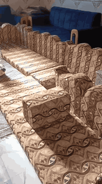 السلام عليكم جلسه للبيع 6دواشگ يعني 12متر جديده كلش كامله مكاني نجف السعر225 للتواصل خاص او ***********
