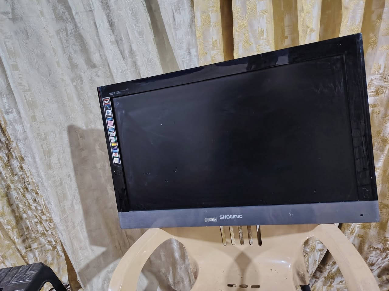 اسلام عليكم ابلازمه مستعمله شي قليل لبيع(***********
