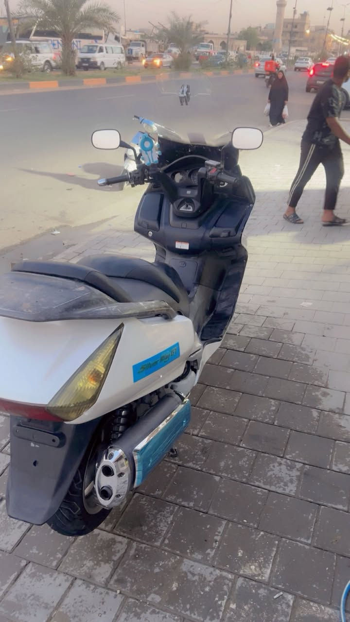 سلفر البيع
بغداد حي وار 
***********
