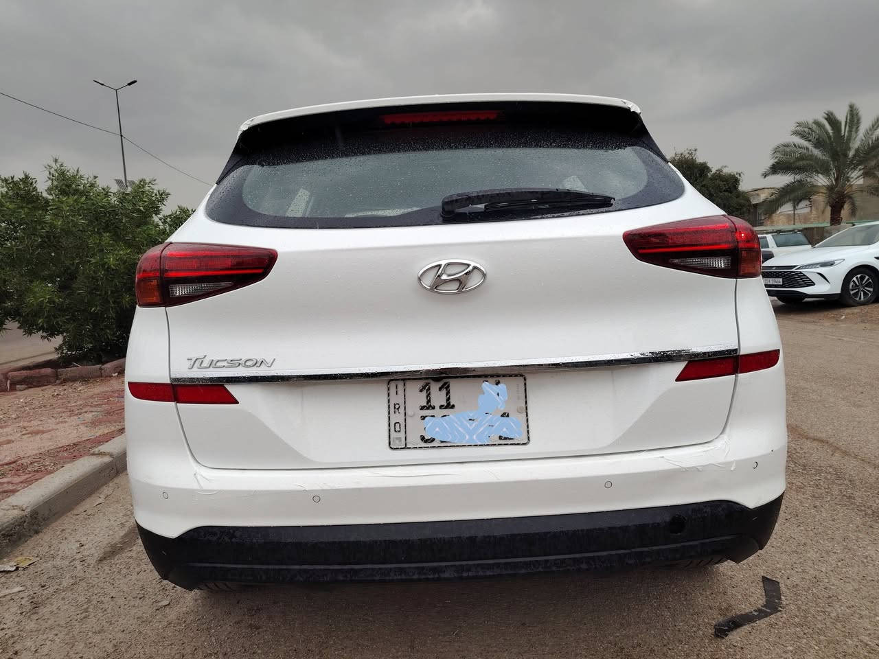 السلام عليكم..شركة الكاصد..
توسان 2020 خلجيه فول موصفات.. تجي هاند بريك بل الرجل.. 
بدون فتحه...
كفاله من الصبغ والتبديل الطخات..
محرك 2000 دوش..ماشيه    39 الف تراي مال زيرووو.. 
البجم 5 عدسات وعدسه دواره.. 
بصمه... تشغيل..
مري شفط وترحيب..
شاشه وكامره دواره..
حساس خلفي امامي.. 
دكمة مود درايف..
خمسه ويل كب.. 
سبير منازل.. 
تبريد خلفي امامي.. 
تبريد جكمچه.. 
الكشنات كهرباء2 وجلد لونين بقلاوه.. 
السياره كفاله عامه حتى الدعاميات كفاله.. 
باسمي شخصيآ.. 
محرك وكير وتبريد كله شركه برغي ممفتوح بيها.. حتى مي الشركه بيه  ماكو سياره جديده وبل العافيه عل الياخذها 
مكاني بغداد الكرخ حي الجهاد ..
هذه رقمي ***********
للبيع غاز والي يدور جديد خل يتصل ويدلل
