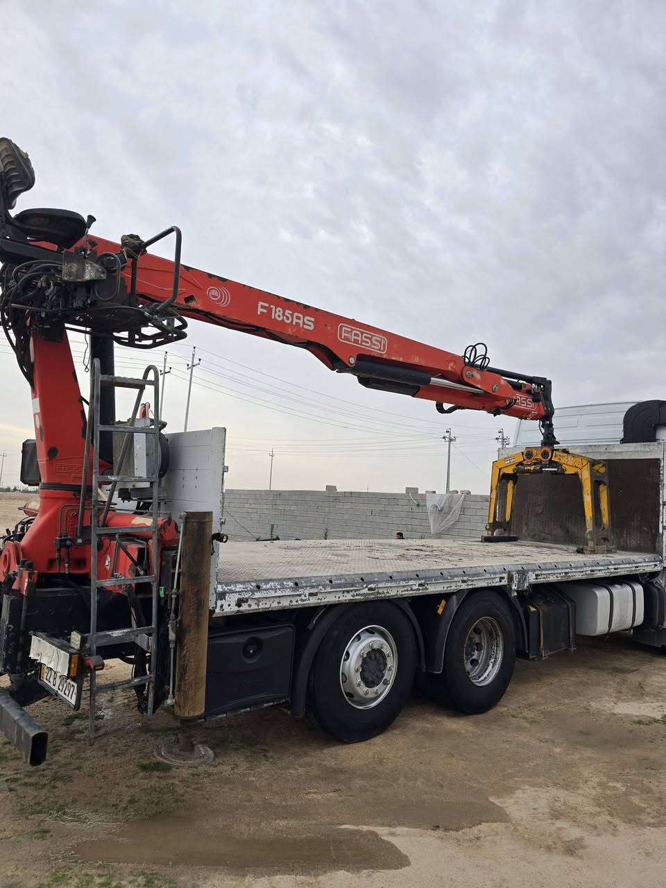 كرين البيع
فول مواصفات 
نتصل ***********
***********
