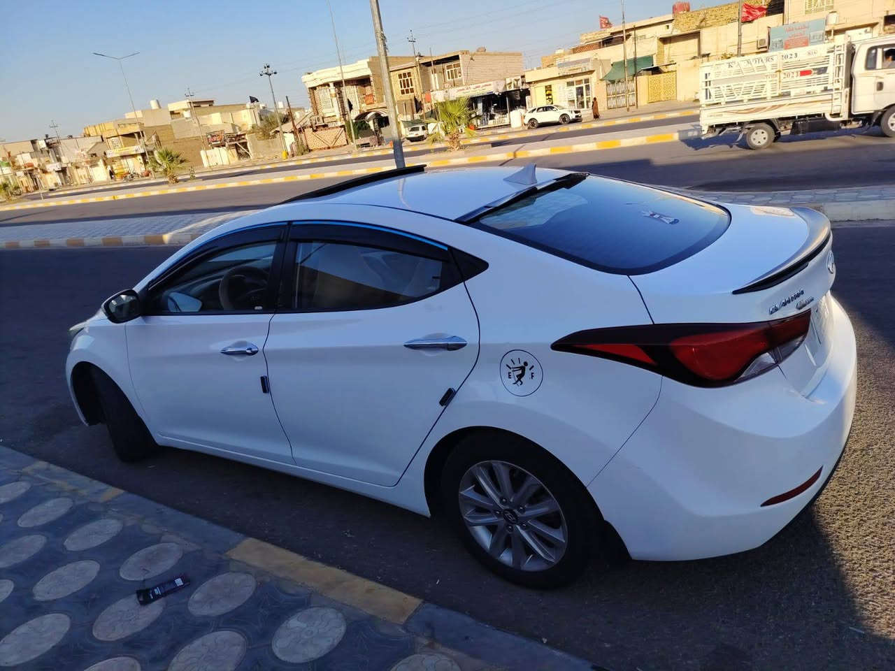 *_النترا ١٦خليجي  مكفوله بيه بس الدوسات بيهن صبغ والباقي كفاله عامه رقم بغداد مكينه 1800دوش مكينه  جديده قبل  شهرين شادهه  تحكمات استيرن كهربائيات  صدر جديد  تبريد ثلج سعر 120وبيهه مجال حك الجيه للتواصل ***********

