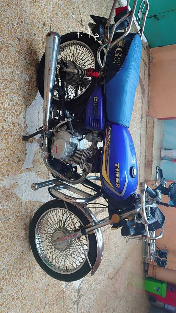 موطور تايكر 20
محرك شرط ما مفتوح شلعة ومعدل نار
سعر490وبي مجال بسيط.
‏‪‪0782 892 8476‬‬‏
