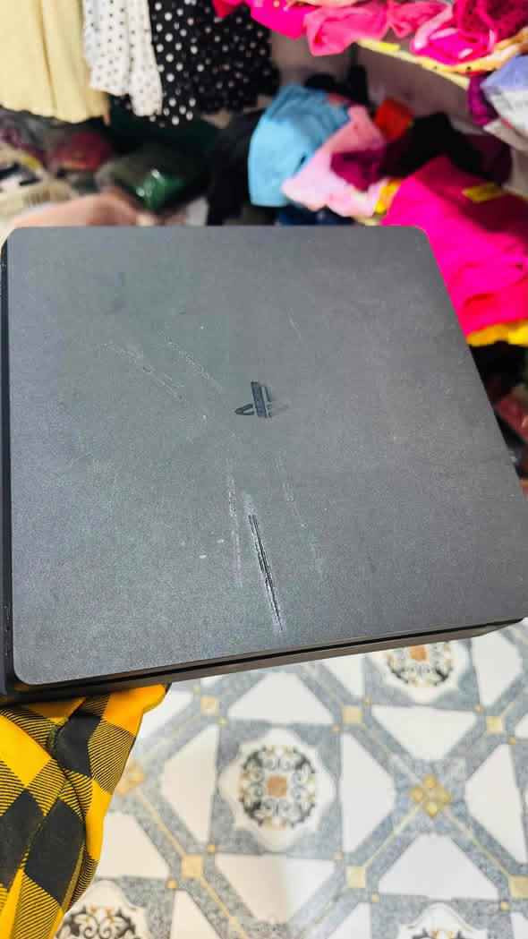 بلي فور حقن بي 5 العاب منهن
فيفا+ بيس 26
محاكي شاحنات
كل غراضه كاملة بالاظافة إلى 3 يدات بغداد, العراق


**إذا كنت صاحب هذا الإعلان وتريد حذفه لأي سبب، رجاءا أرسل رسالة إلى الدعم الفني**