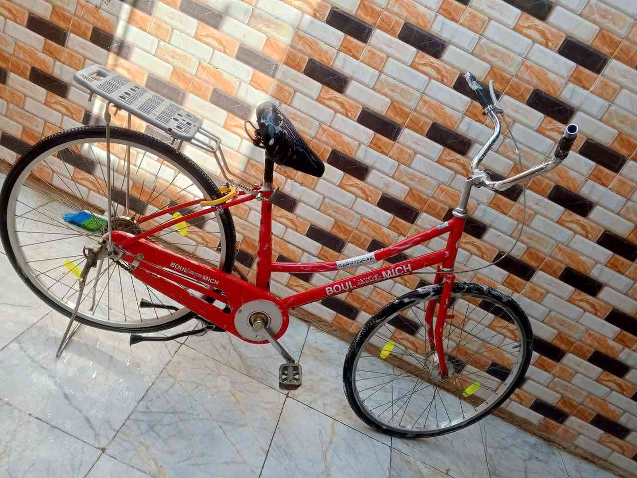 السلام عليكم باسكل للبيع نضيف ناصريه السعر 95 وبي مجال هواي التواصل عل هاذه الرقم ***********
