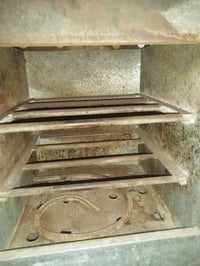 فرن غاز للبيع مستعمل شرط الشغل ٠٧٧٠٠٩٣٩٧١٤