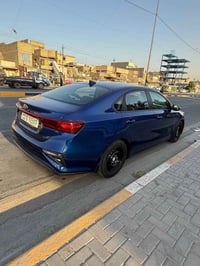 كيا فورتي 2020 للبيع  رقم بغداد بإسمي السياره  حادثها بس بنيد مبدل  ما...