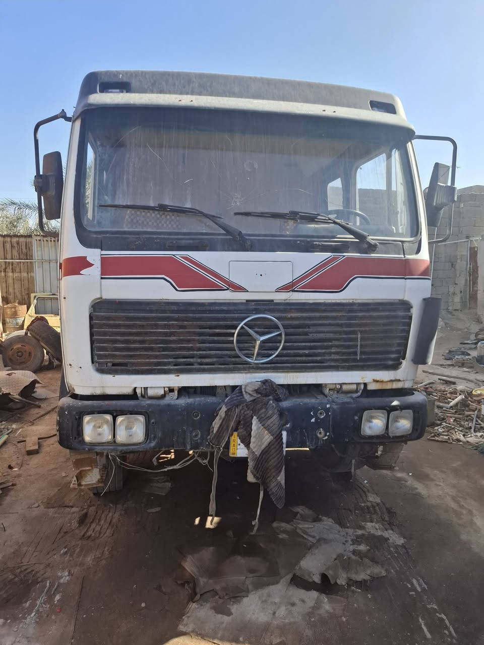 سيارة للبيع – مرسيدس البي حوضية
موديل 2000
السعر: 95 ورقة
🔹 مكينة 8 
🔹 كير 25 شلعة
🔹 رقمها بصرة
📞 للتواصل:***********
