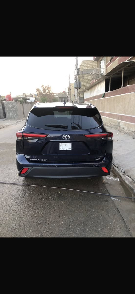 هايلندر موديل ٢٠٢٣ وارد مريكي سعرها ٢٦٠ ورقه بيها مجال توصل علئ هاتف *********** موصفات XLE
