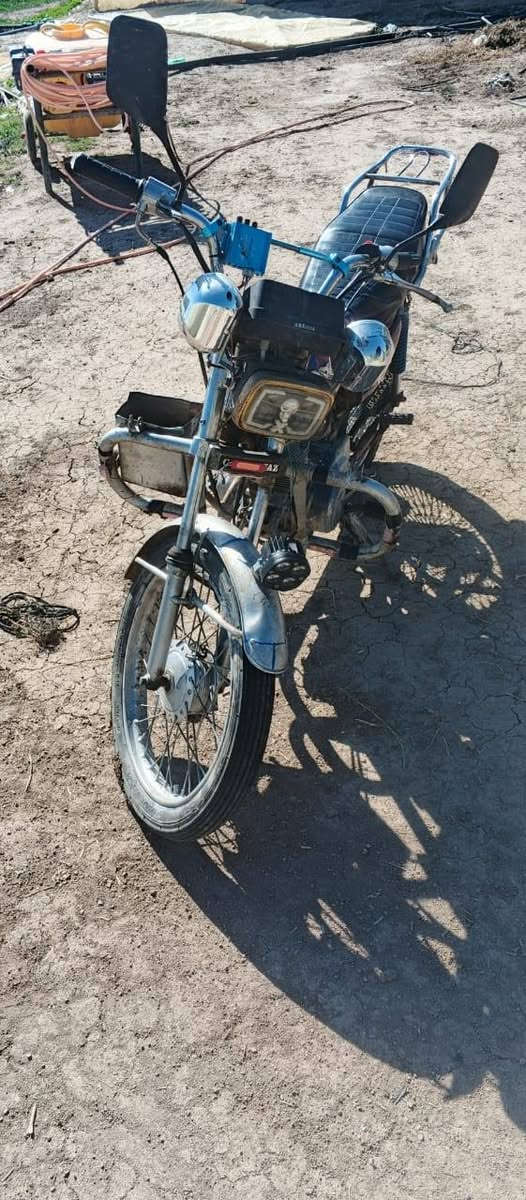 البيع اوراق اصولي السعر 250وبيهه مجال مستعجل على بيعتهه اتصل ***********
