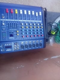 عندي سستم كامل للبيع سعر ٨٥٠مجال وللعلم جديد 07745385860اتصل وبيك خير ...