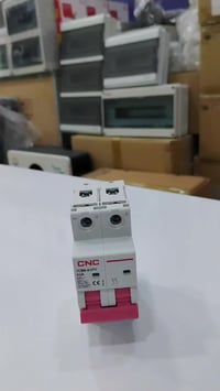 قاطع DC • ماركة CNC • 25A/500V