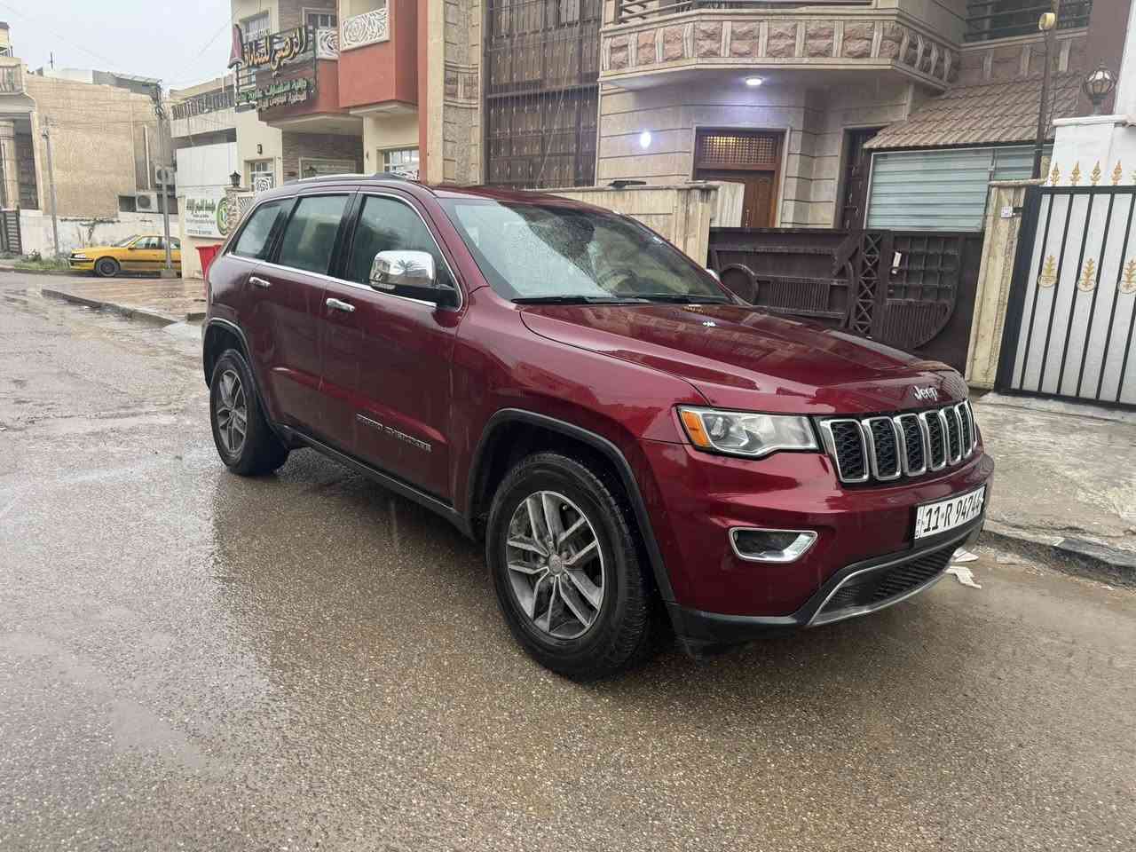 السلام عليكم جيب لمتد نص مواصفات موديل 18 كلين نظيفه جدا تخم تاير جديد دنلوب رقم بغداد سنويه لغايه 2030 بأسمي كفاله عامه السياره لا بارد لا صبغ لا تبديل على وضع الشركه السعر 250 للاستفسار *********** بغداد زيونه
